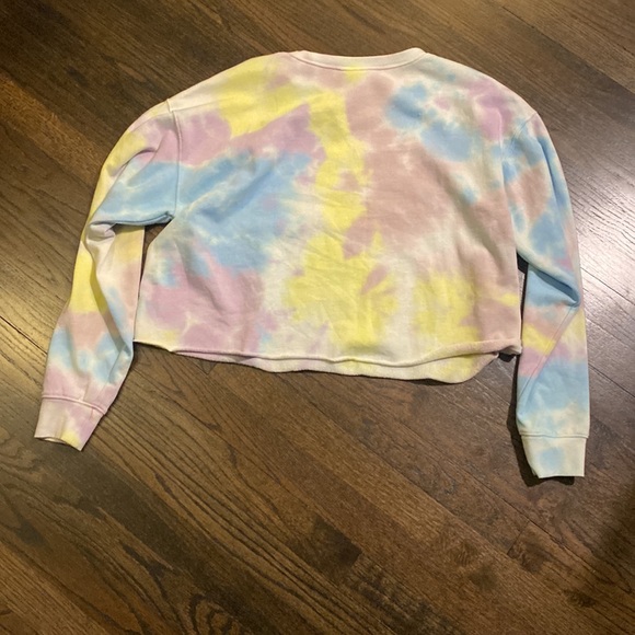 Colsie Tie Dye Crop Cropped Sweatshirt Small S EUC - Picture 6 of 6